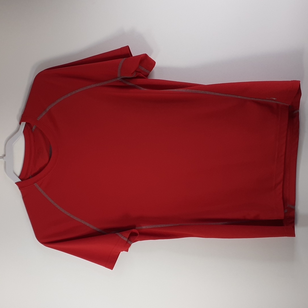 Adidas Climacool Red Raglan Tshirt Men's Size M Vented Sides